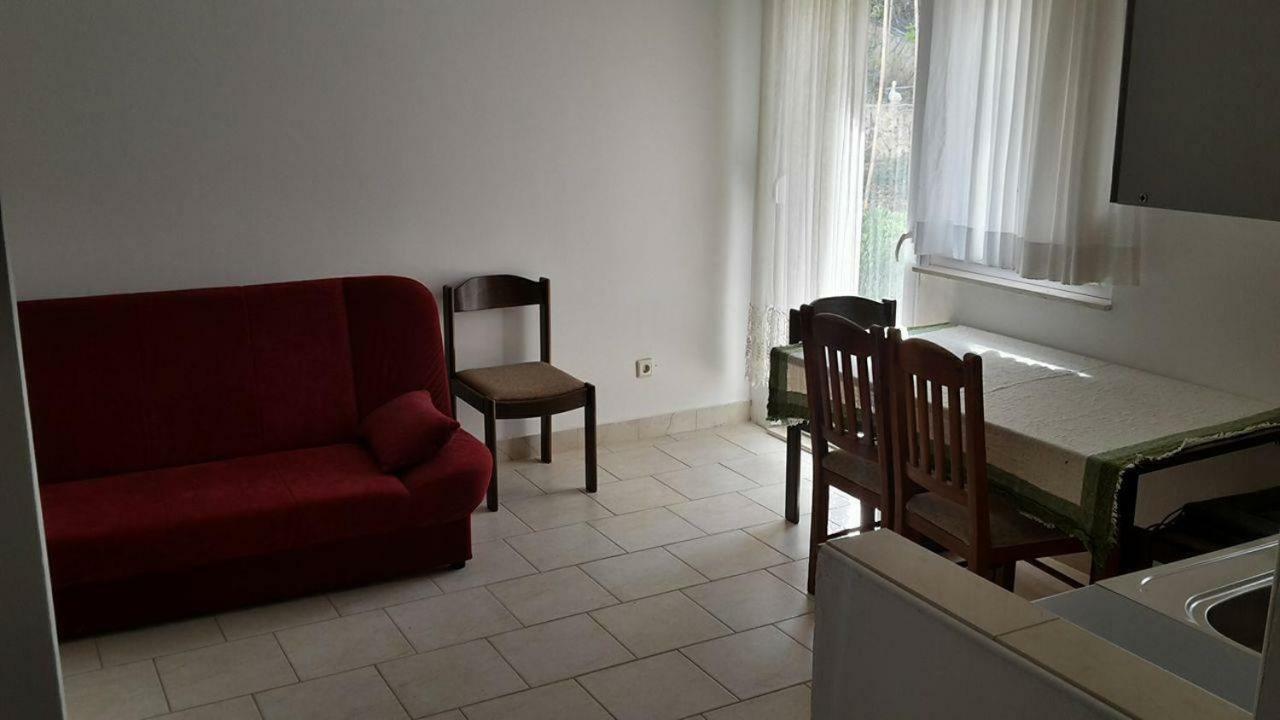 Apartments Luki Trogir Luaran gambar