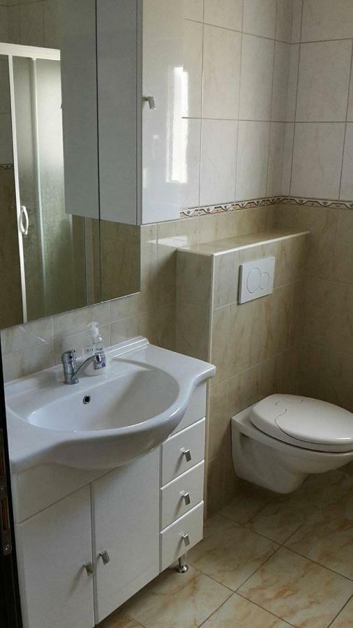 Apartments Luki Trogir Luaran gambar
