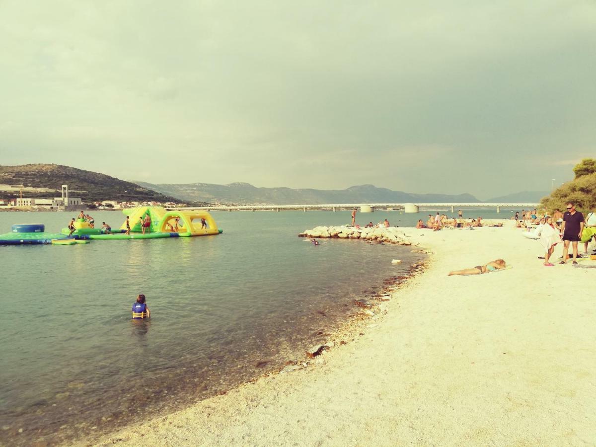 Apartments Luki Trogir Luaran gambar